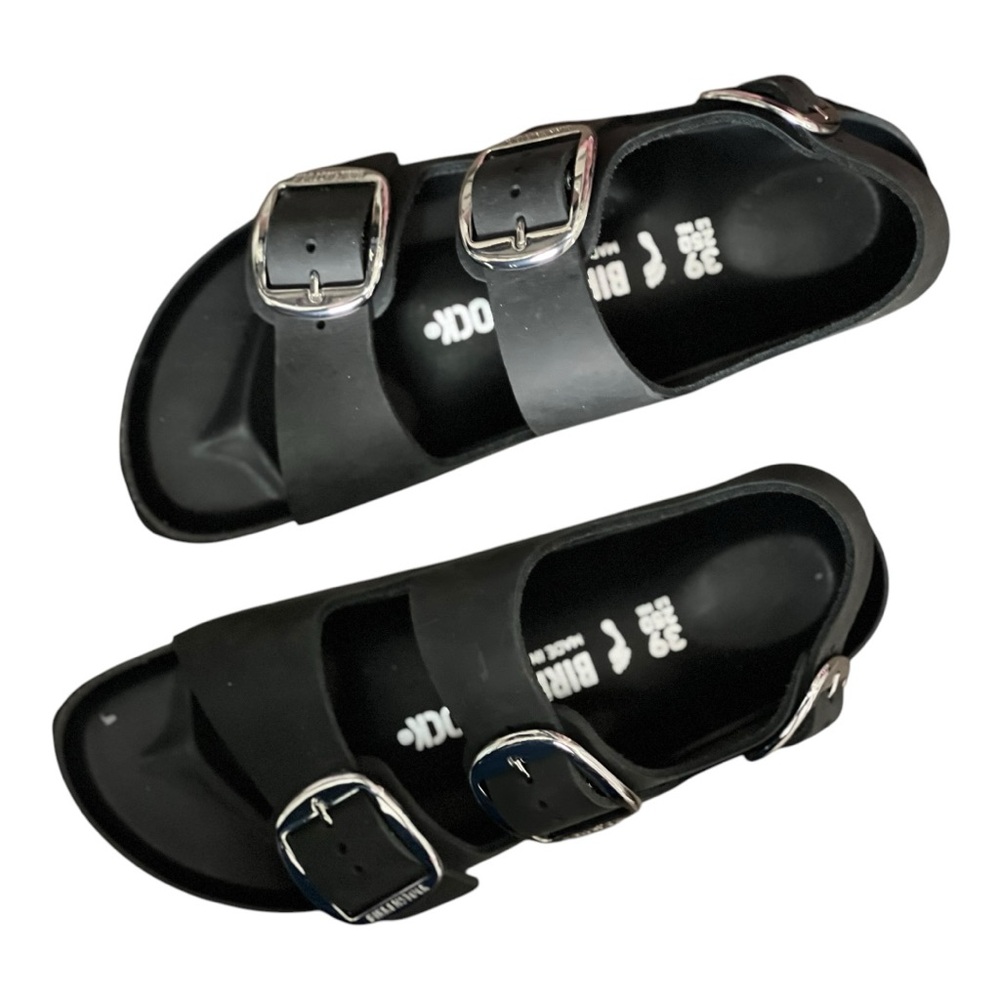 Birkenstock NWOT size 39 Black Sandals with oversized Silver Buckles